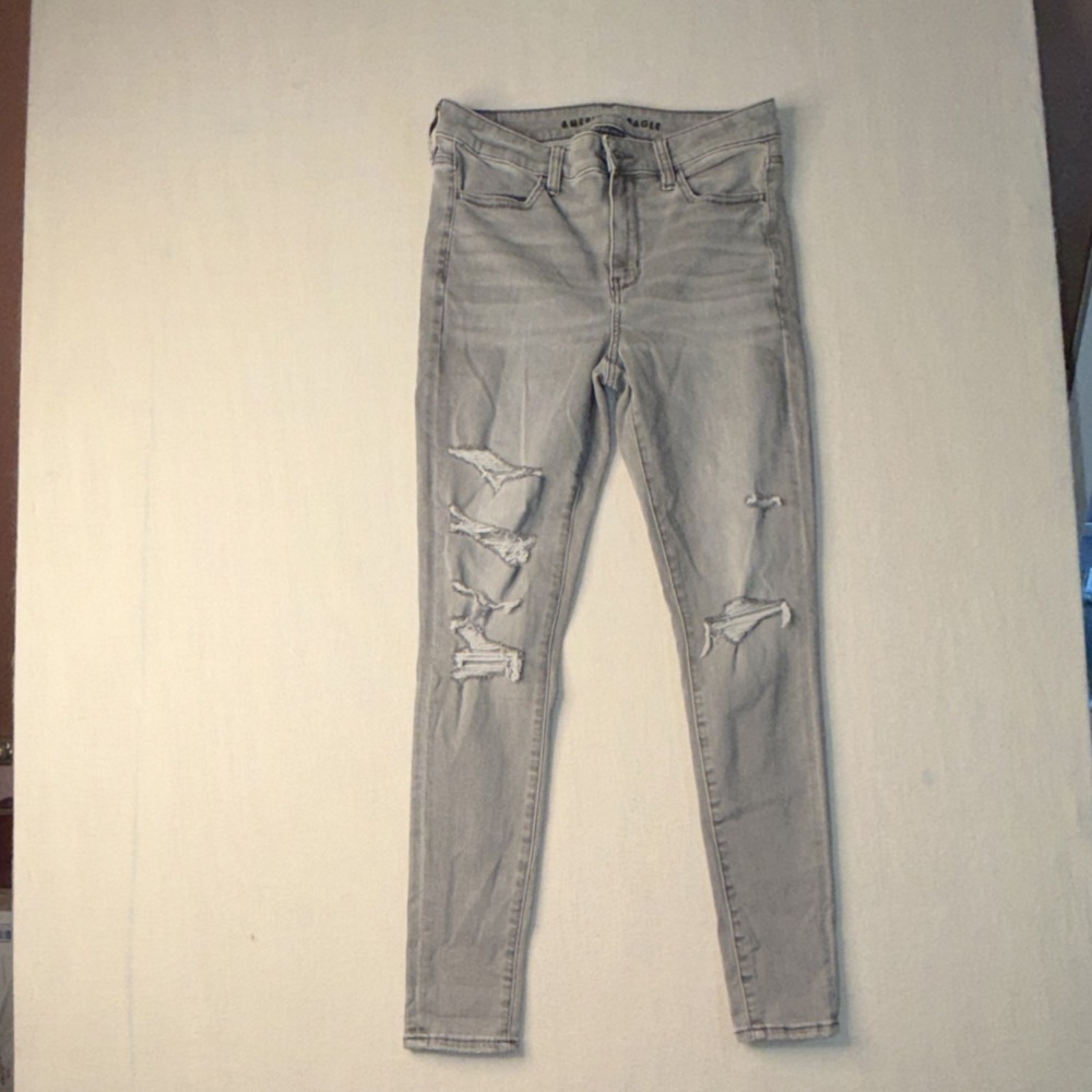 American Eagle Outfitters Next Level Stretch Gray Hi-Rise Jegging Size 6 Regular